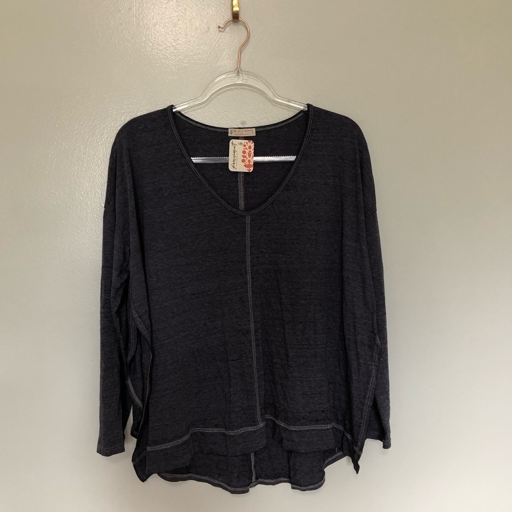 Free People Movement Long Sleeved Blue Gray Tee Shirt Side Split New Small
